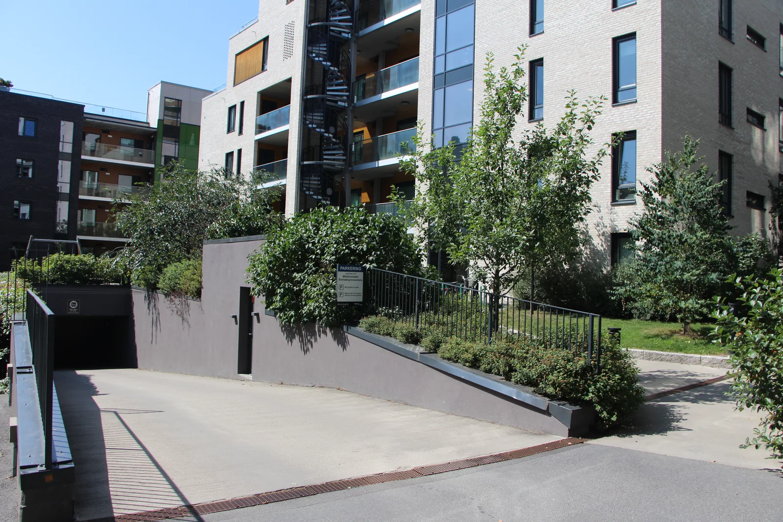 Photo 6