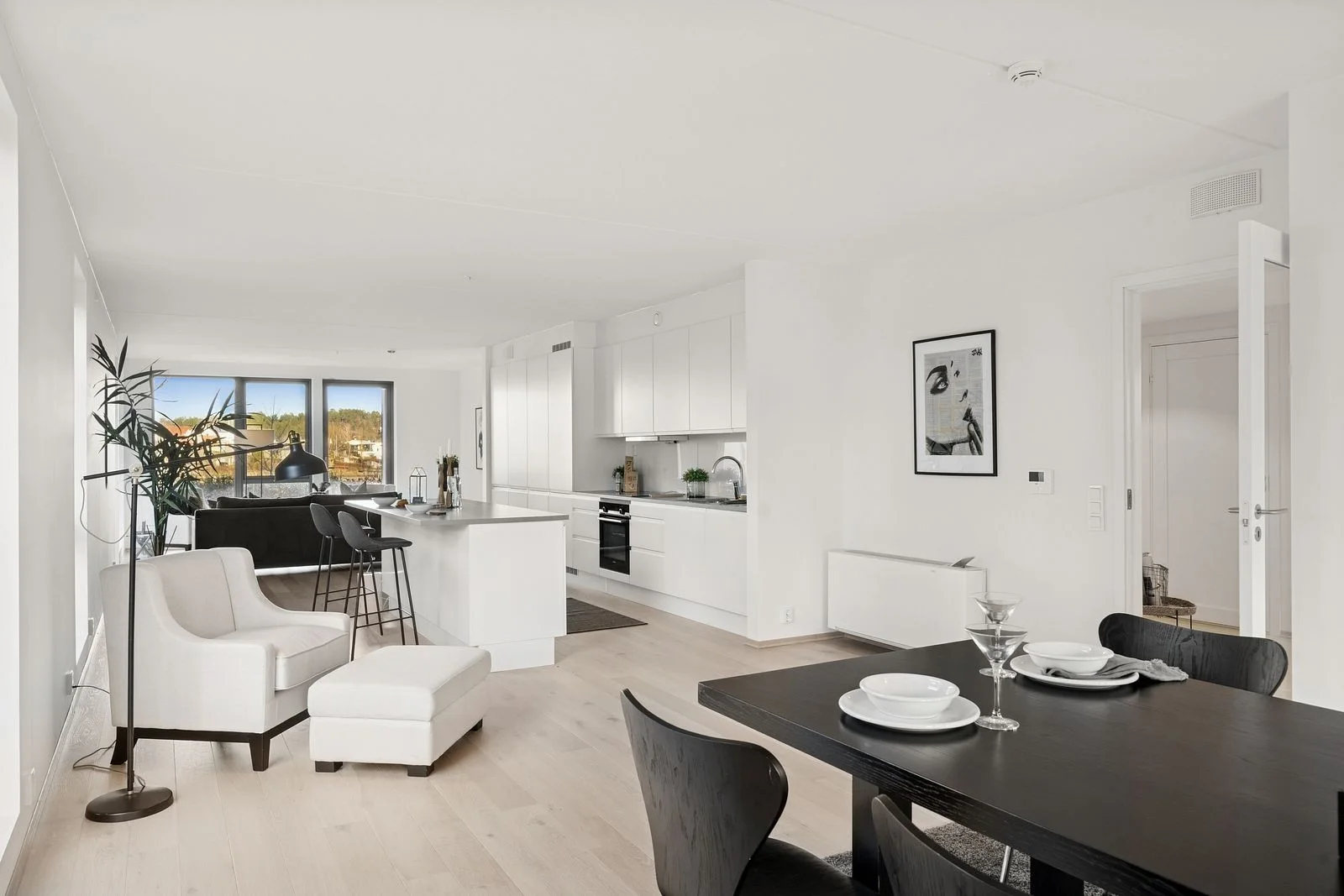 Photo 4