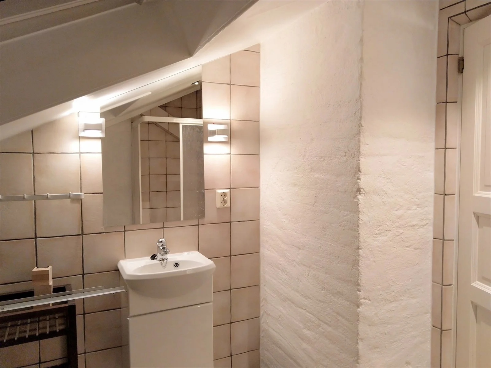 Photo 42