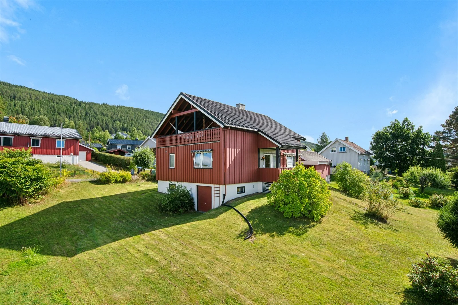 Listing photo