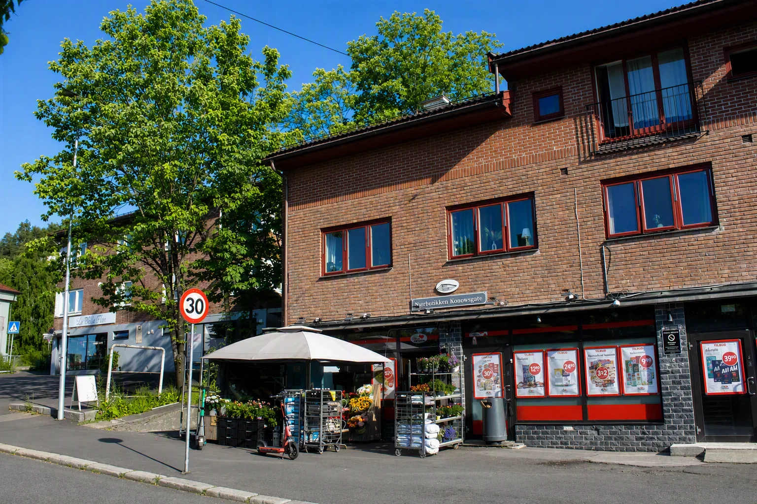 Photo 32