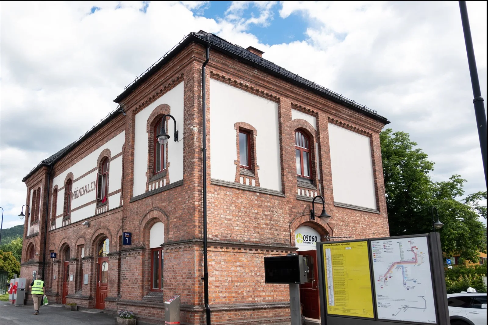 Photo 25