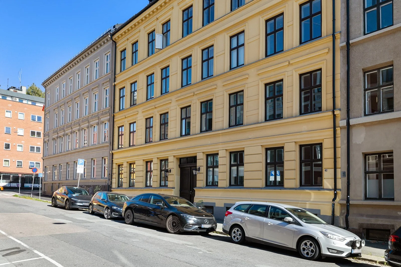 Photo 25