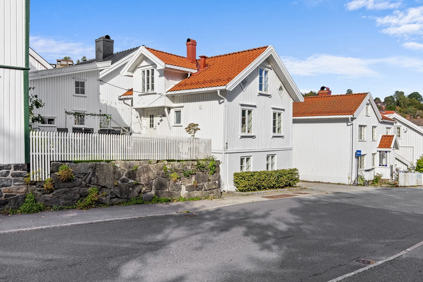 Listing photo