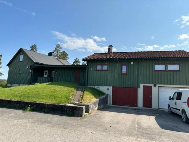 Listing photo