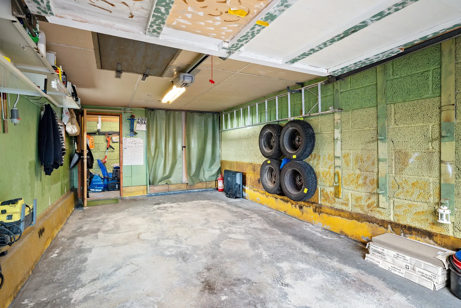 Photo 41