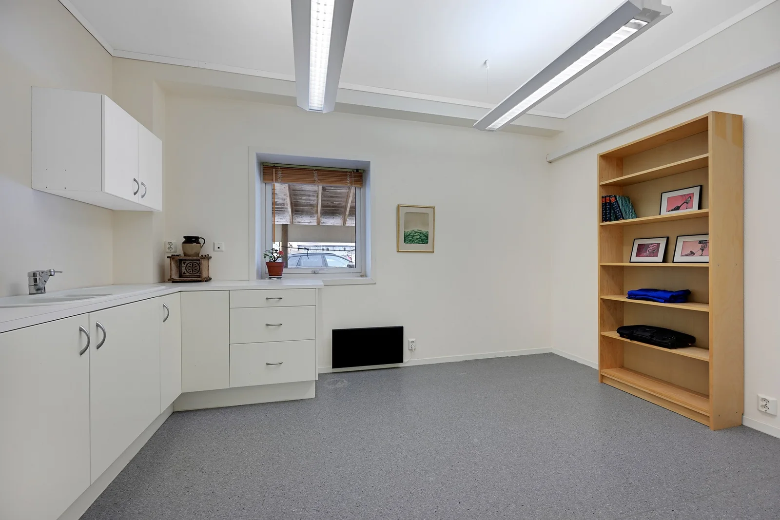 Photo 6