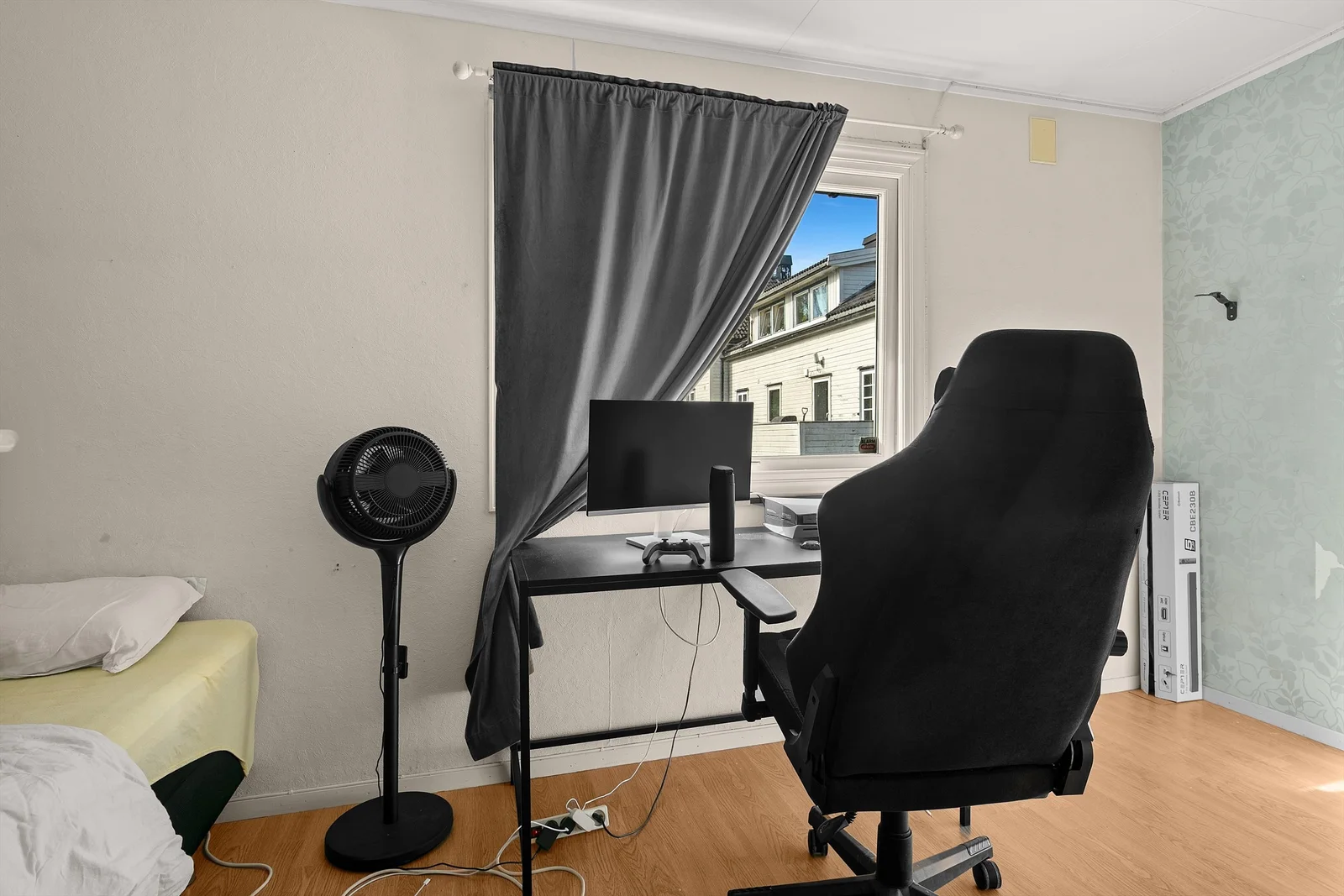 Photo 16