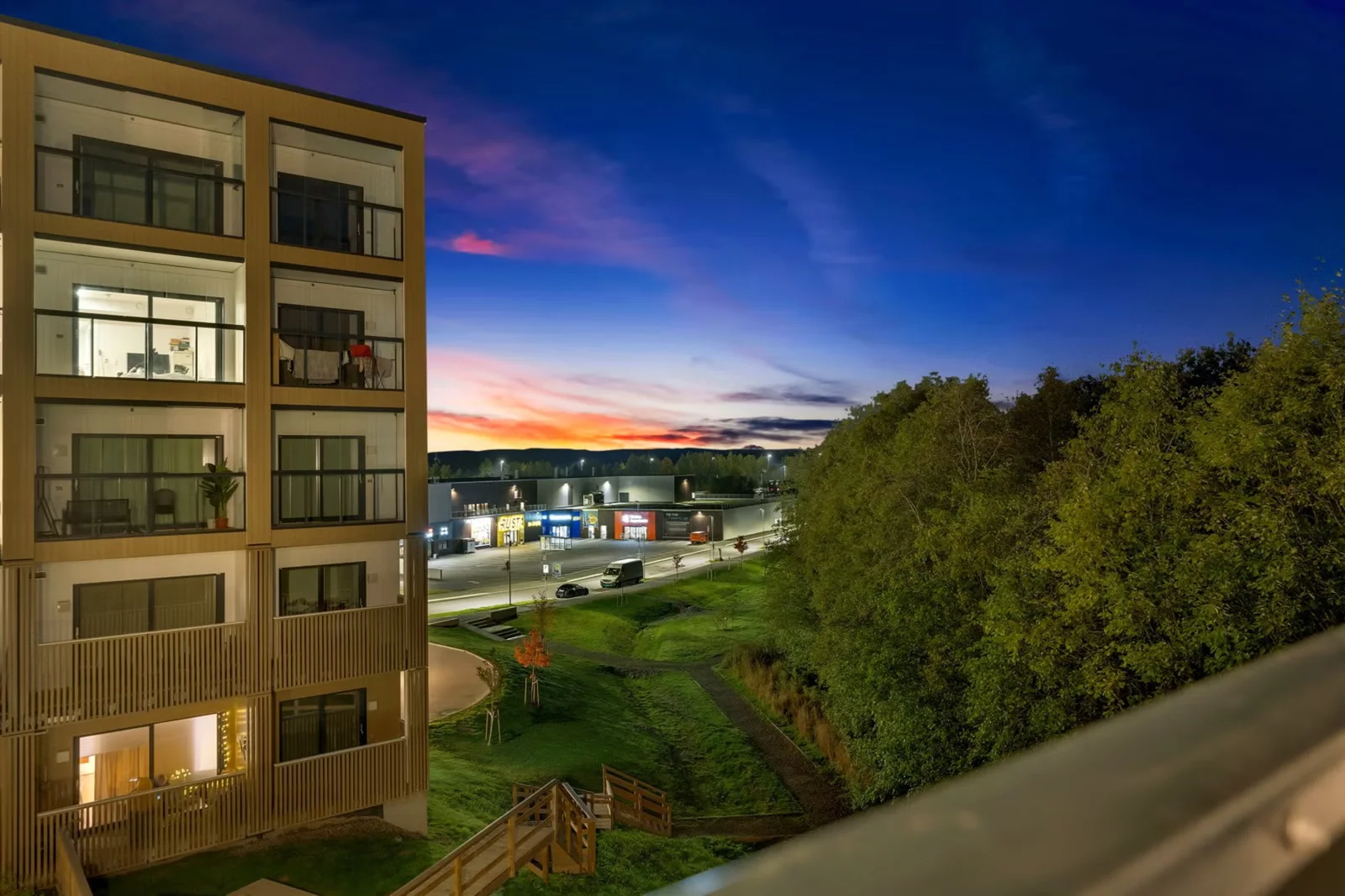 Photo 3