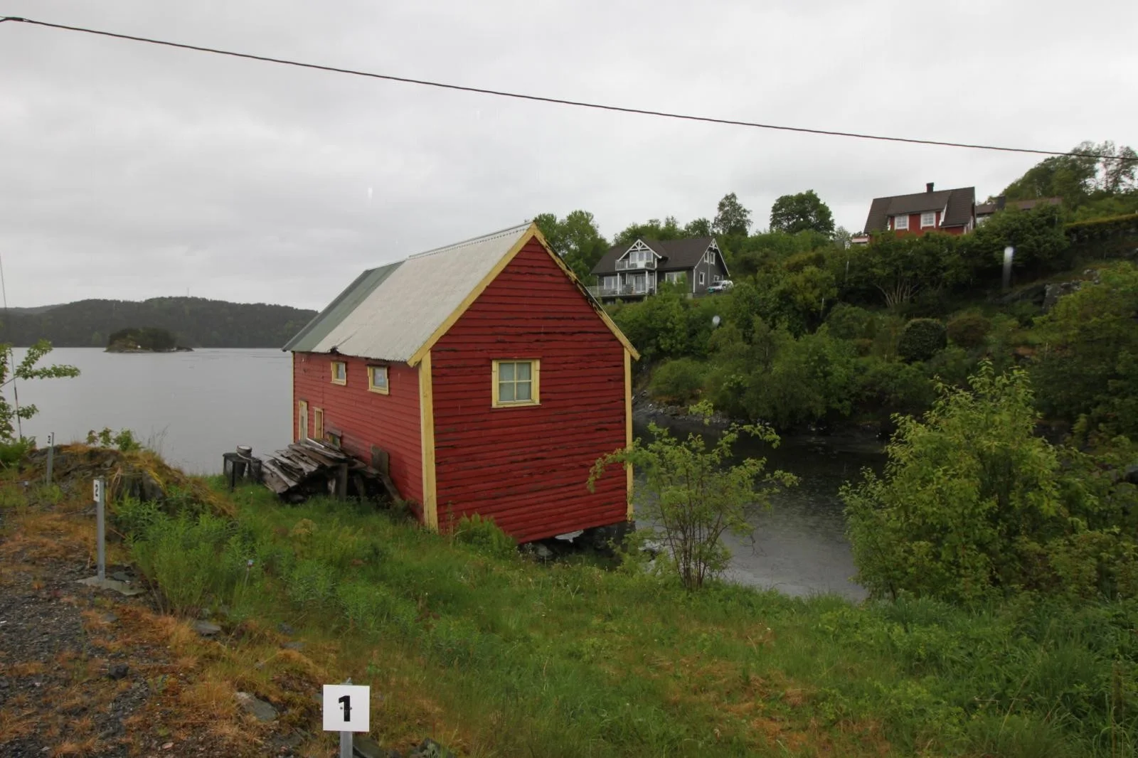 Listing photo
