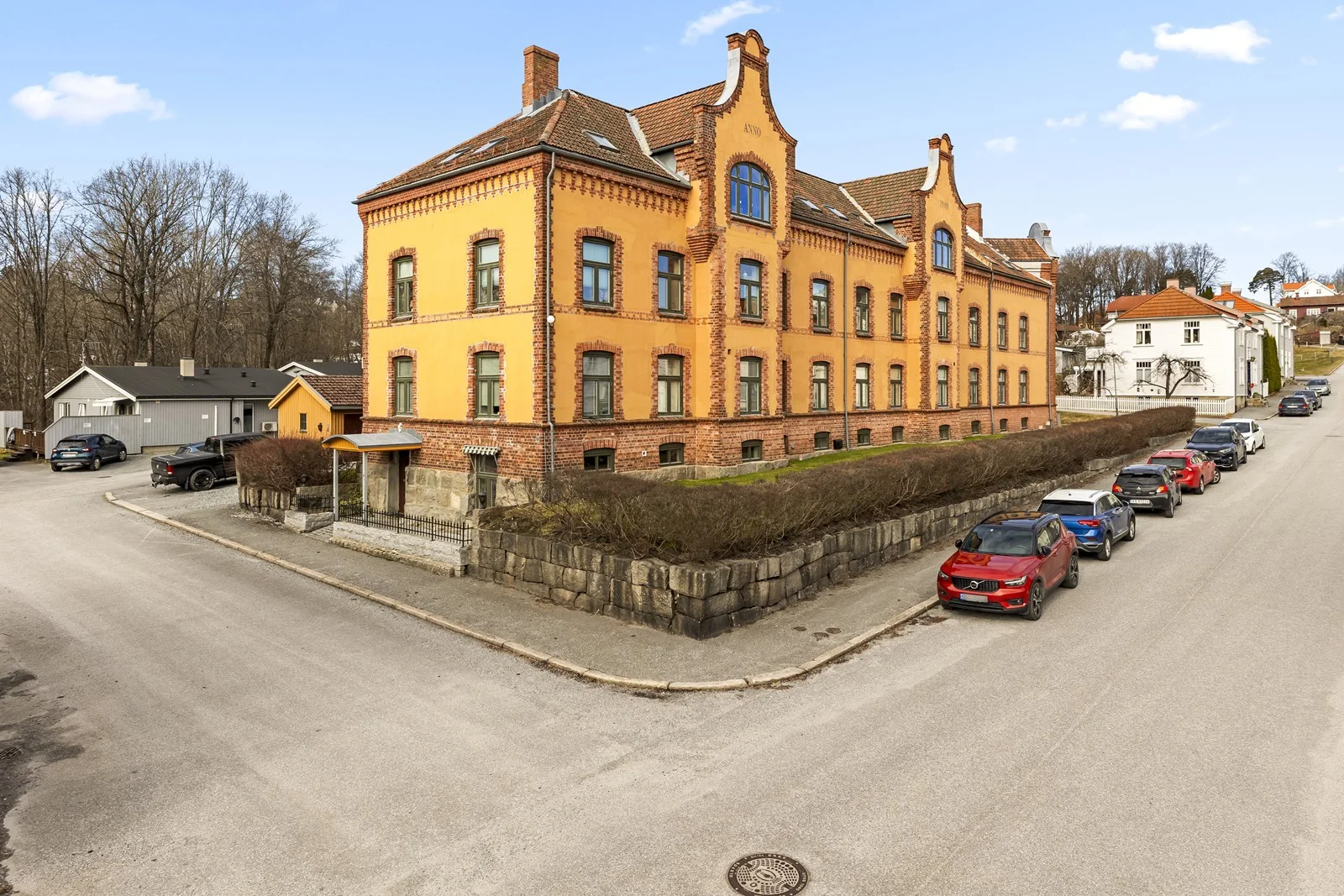 Listing photo