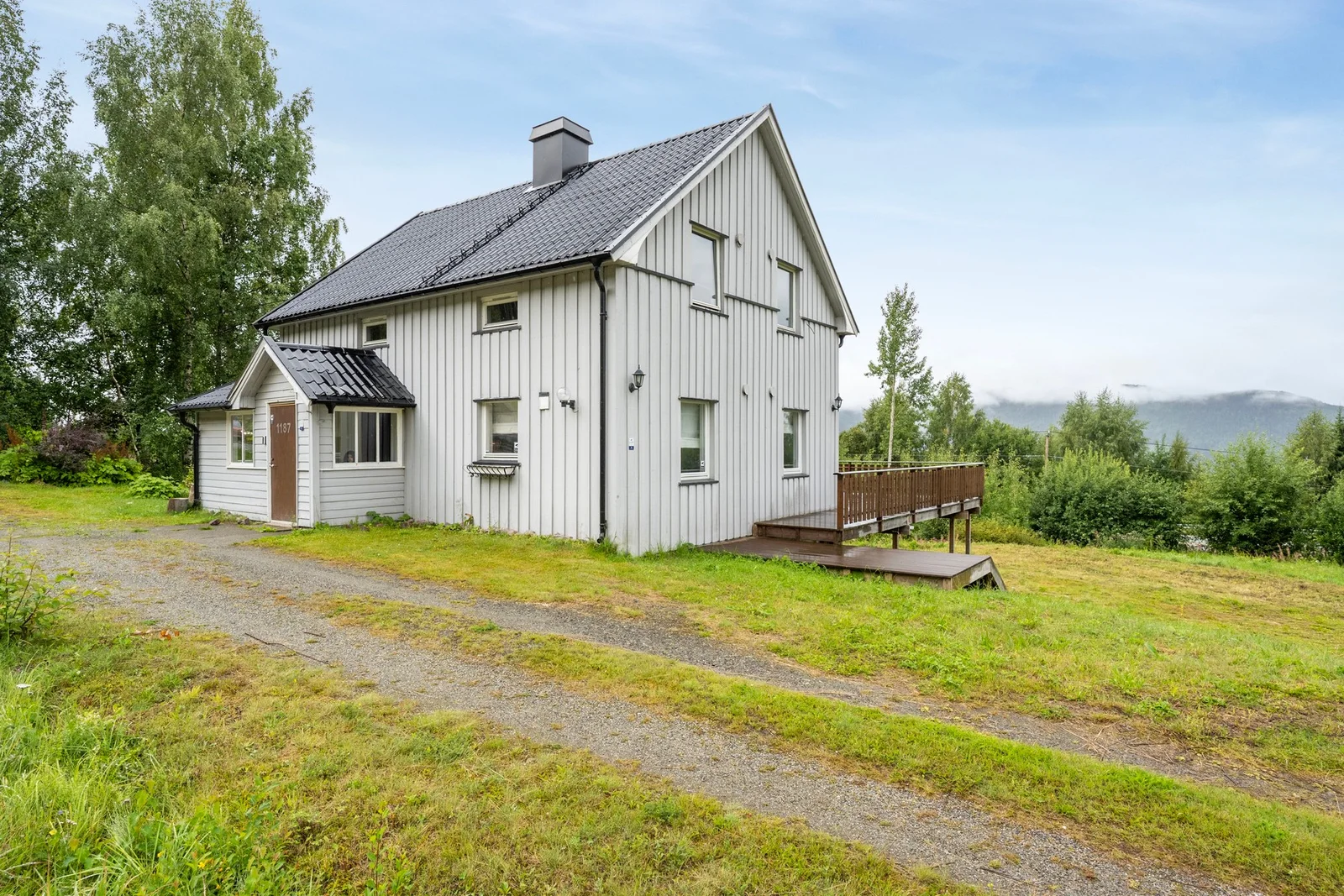 Listing photo