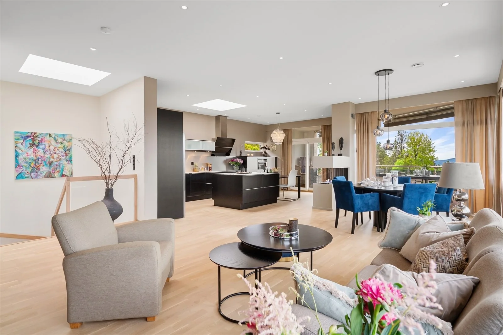 Photo 34
