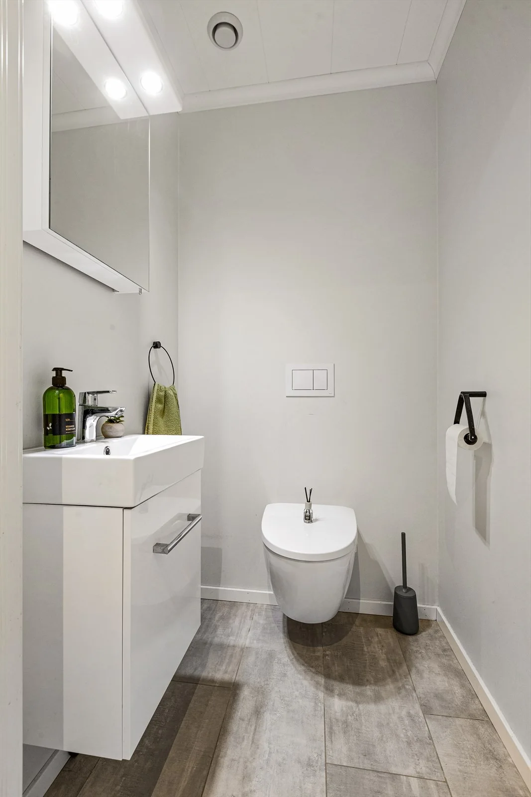 Photo 34