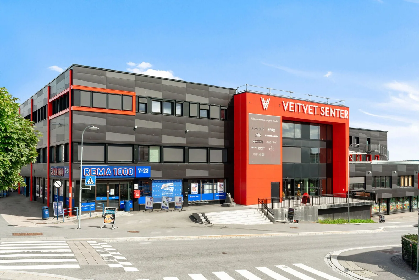 Photo 33