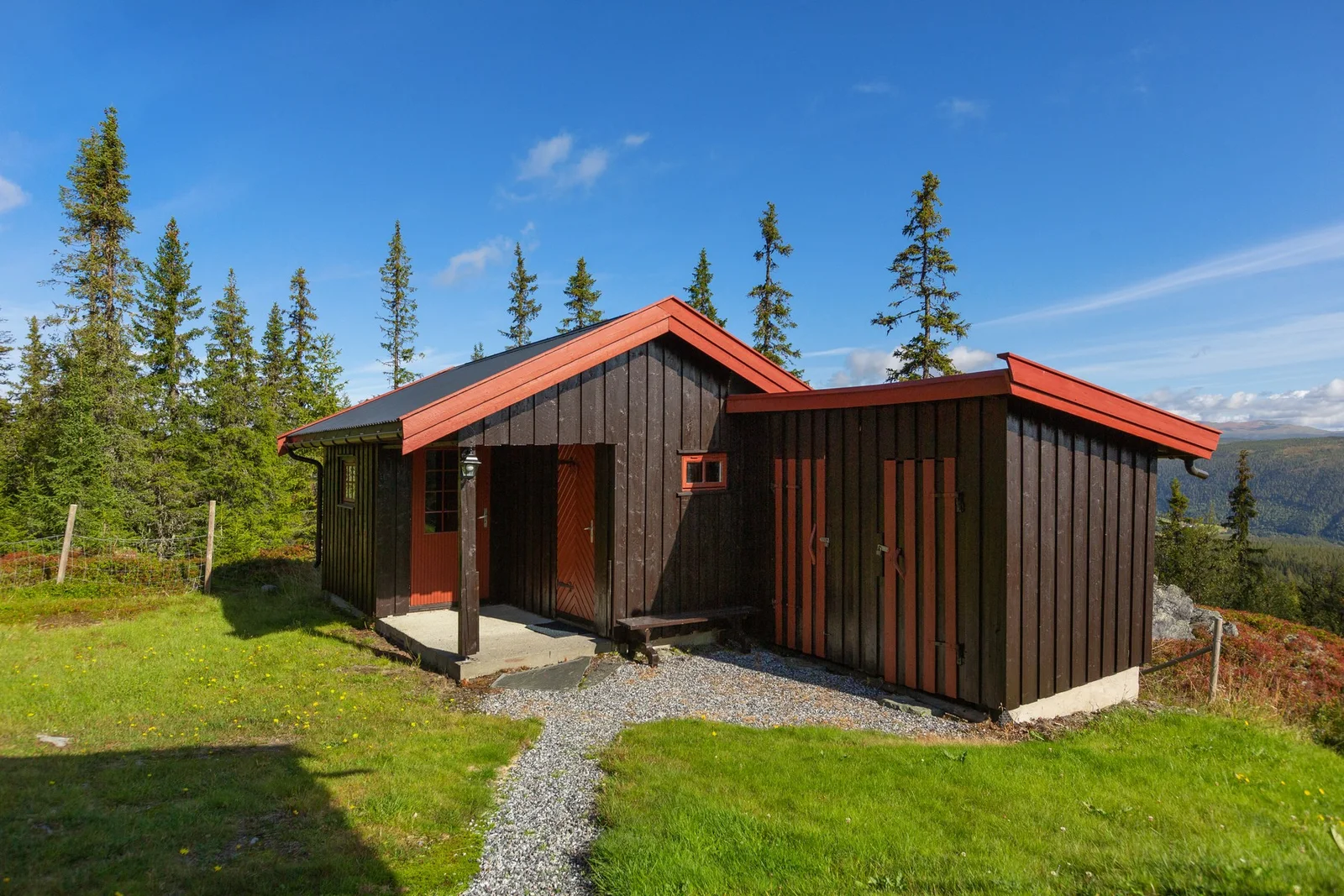Photo 4