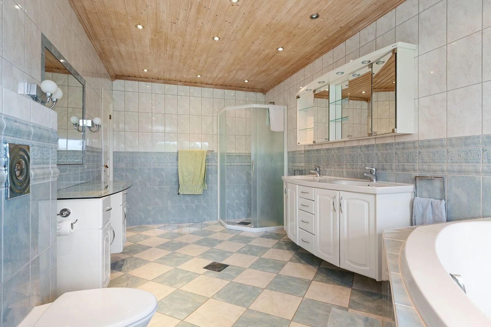 Photo 20