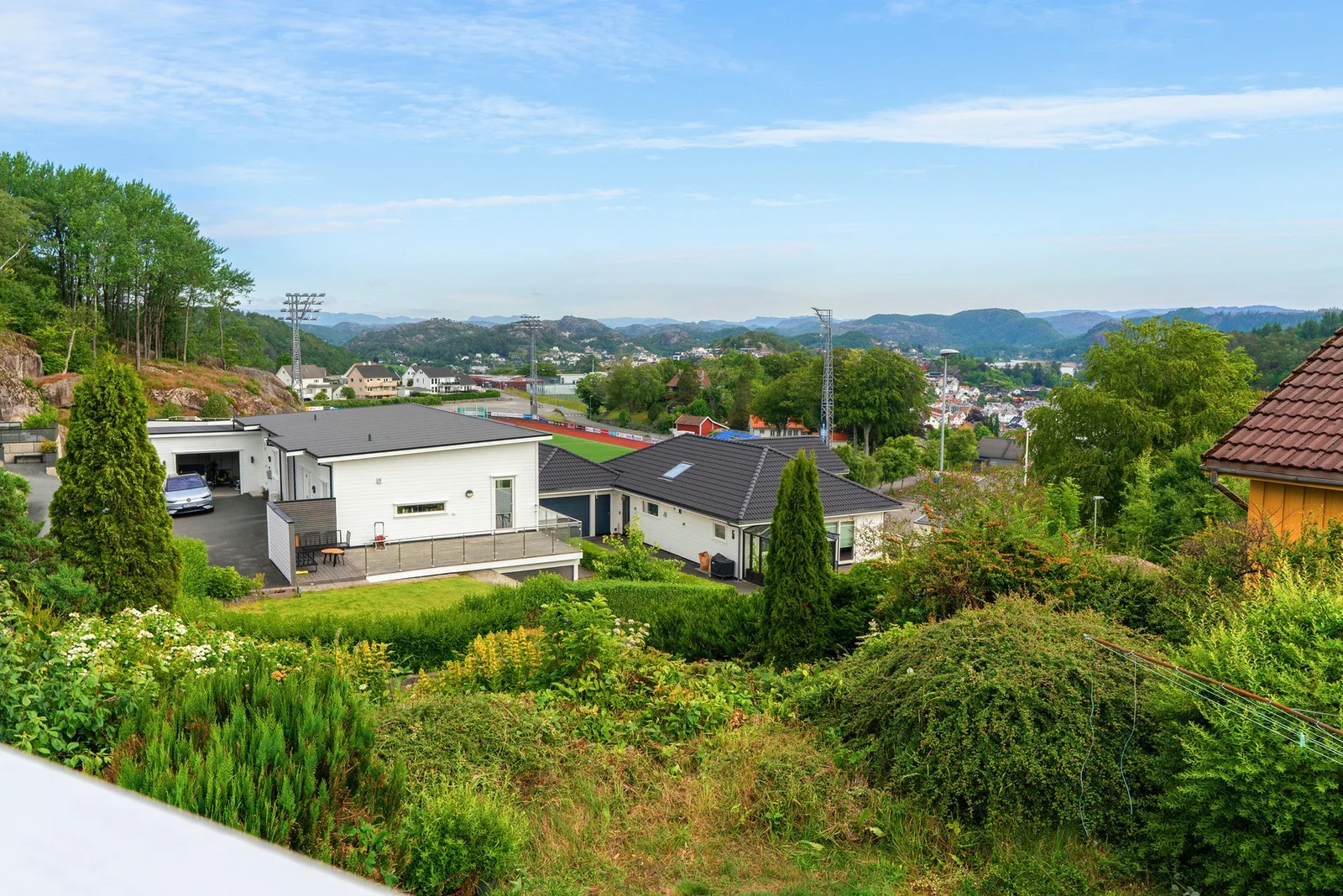 Photo 4