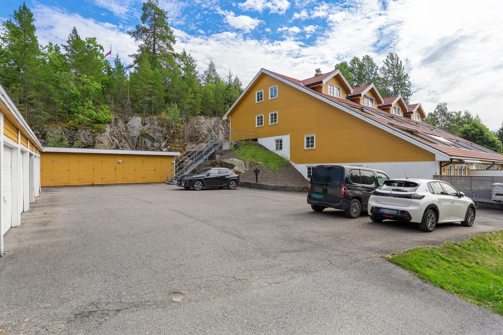 Photo 16