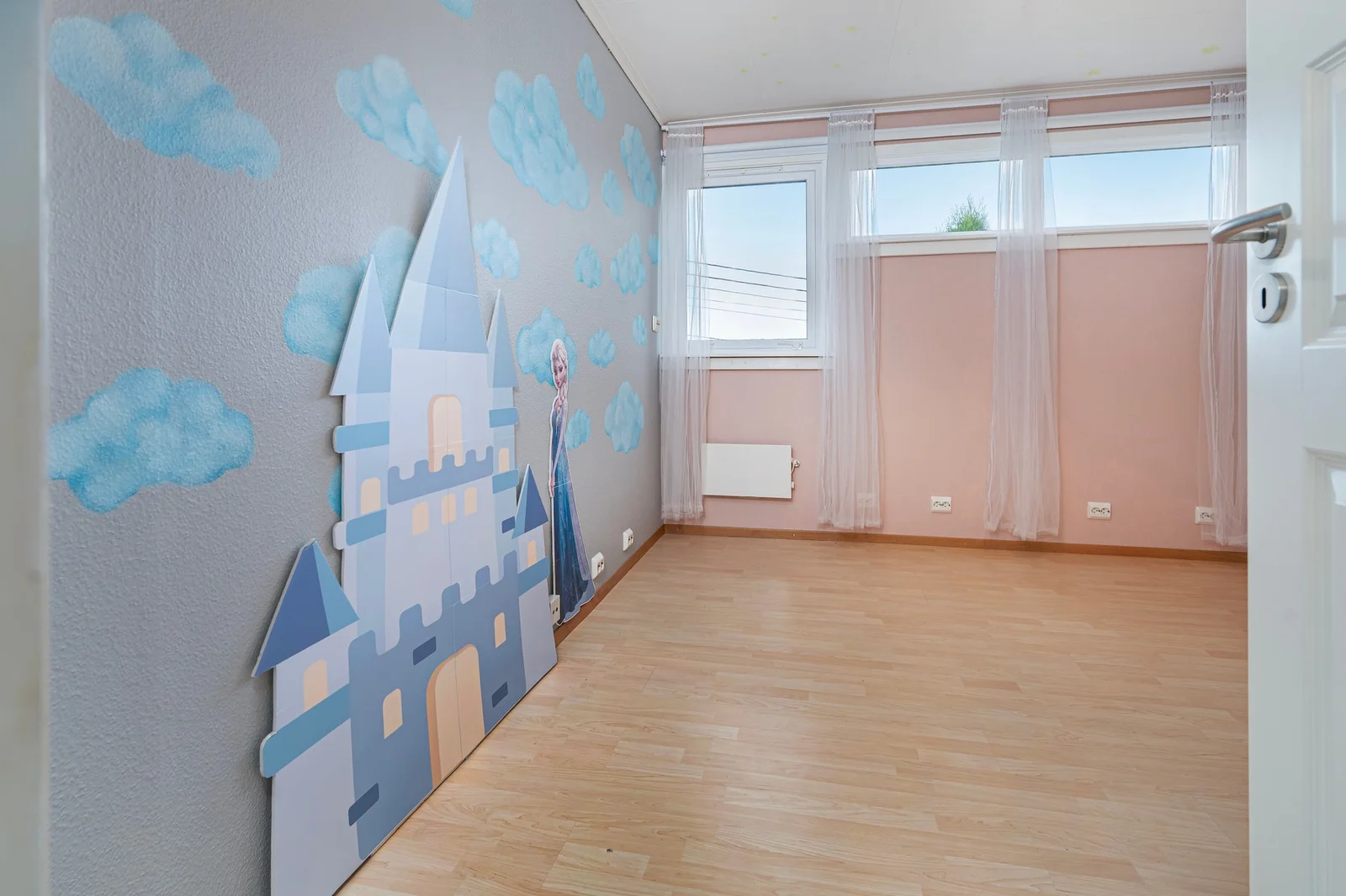 Photo 24