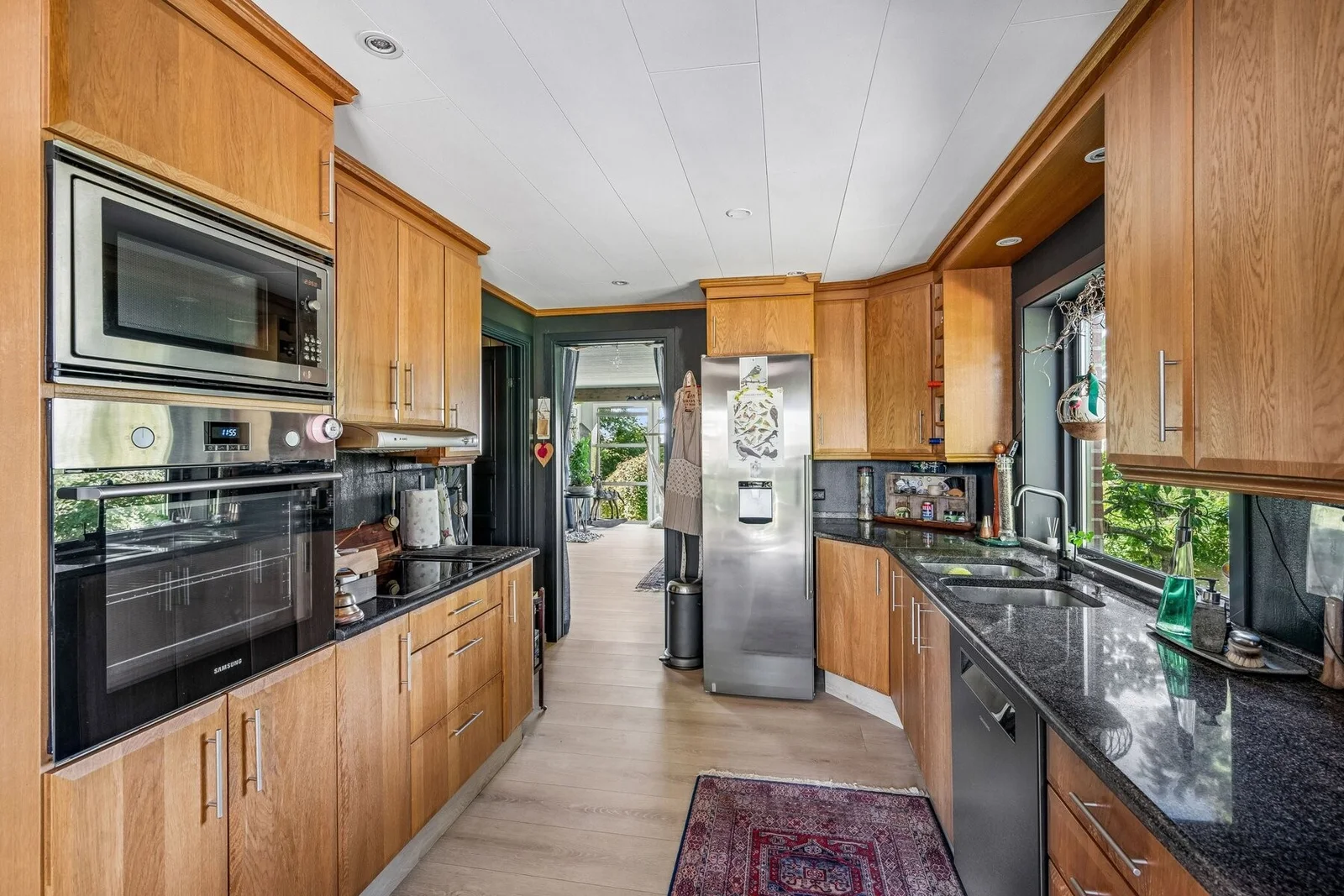 Photo 6