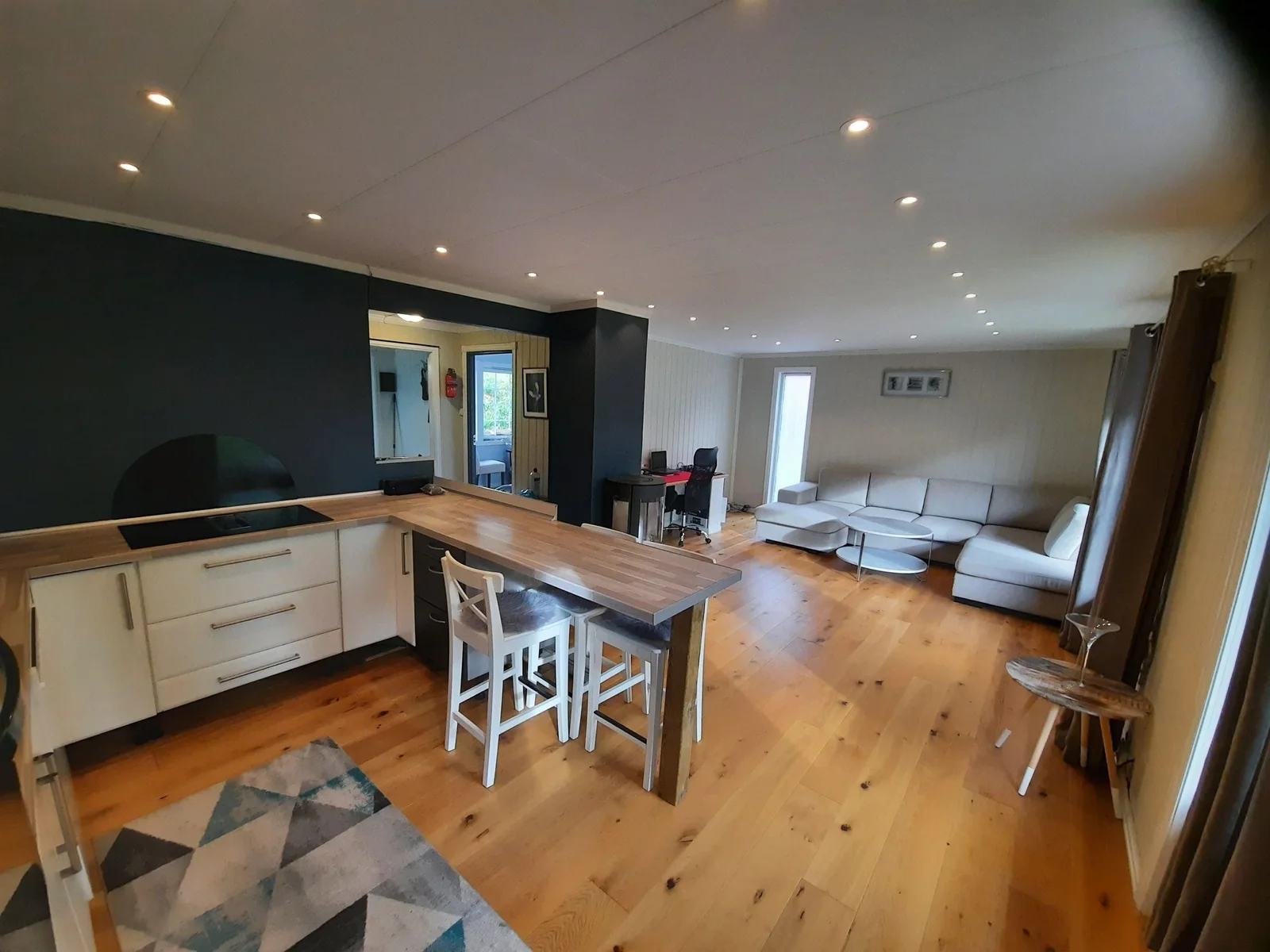 Photo 15