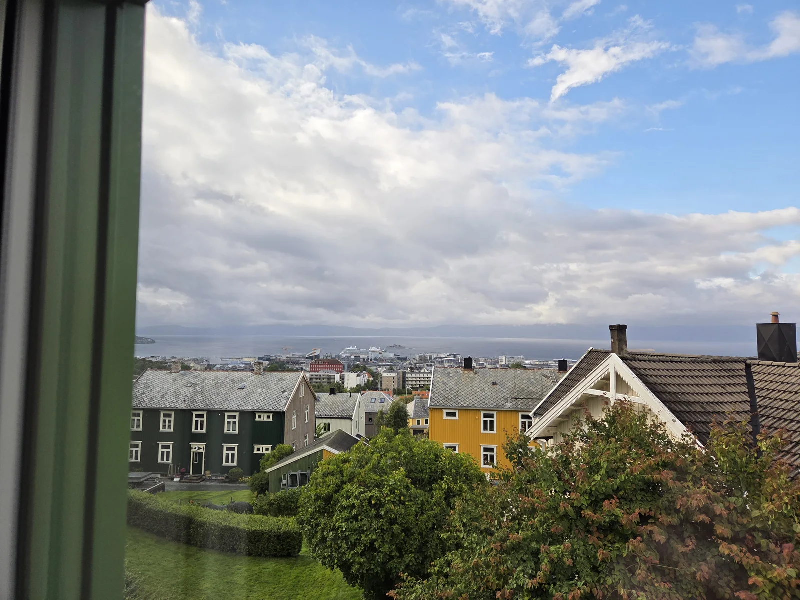 Photo 8
