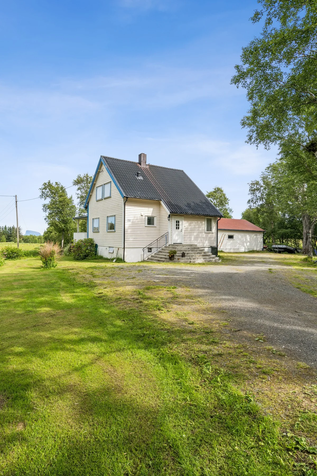 Photo 25