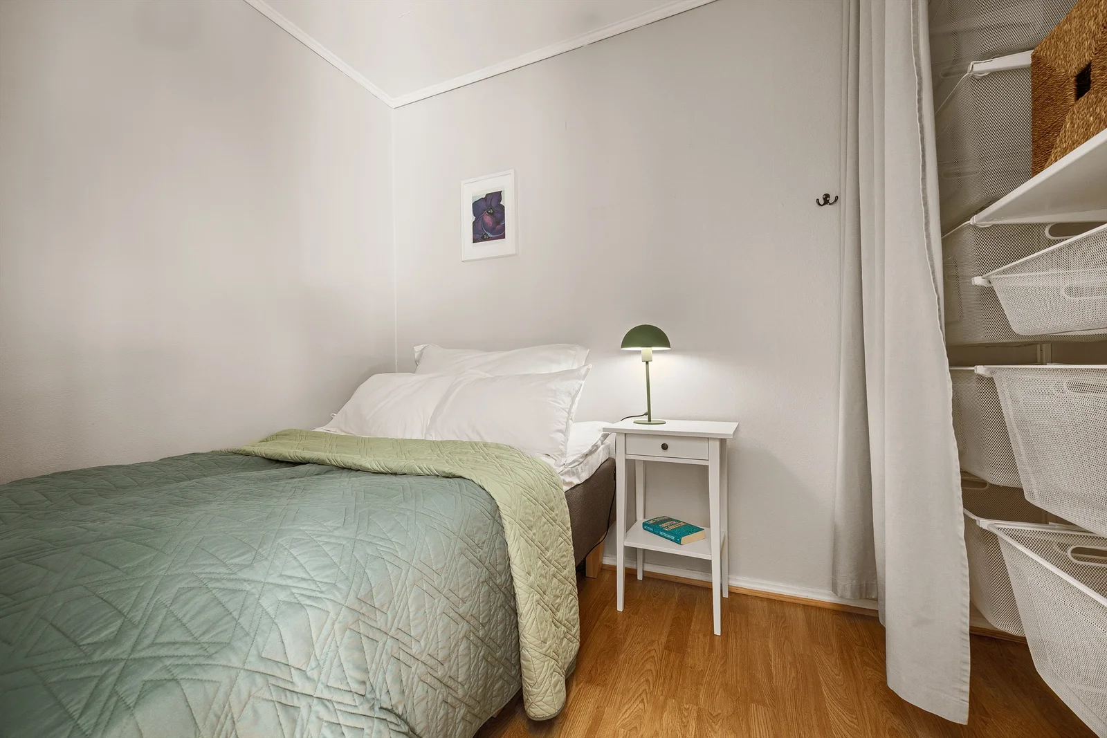 Photo 10