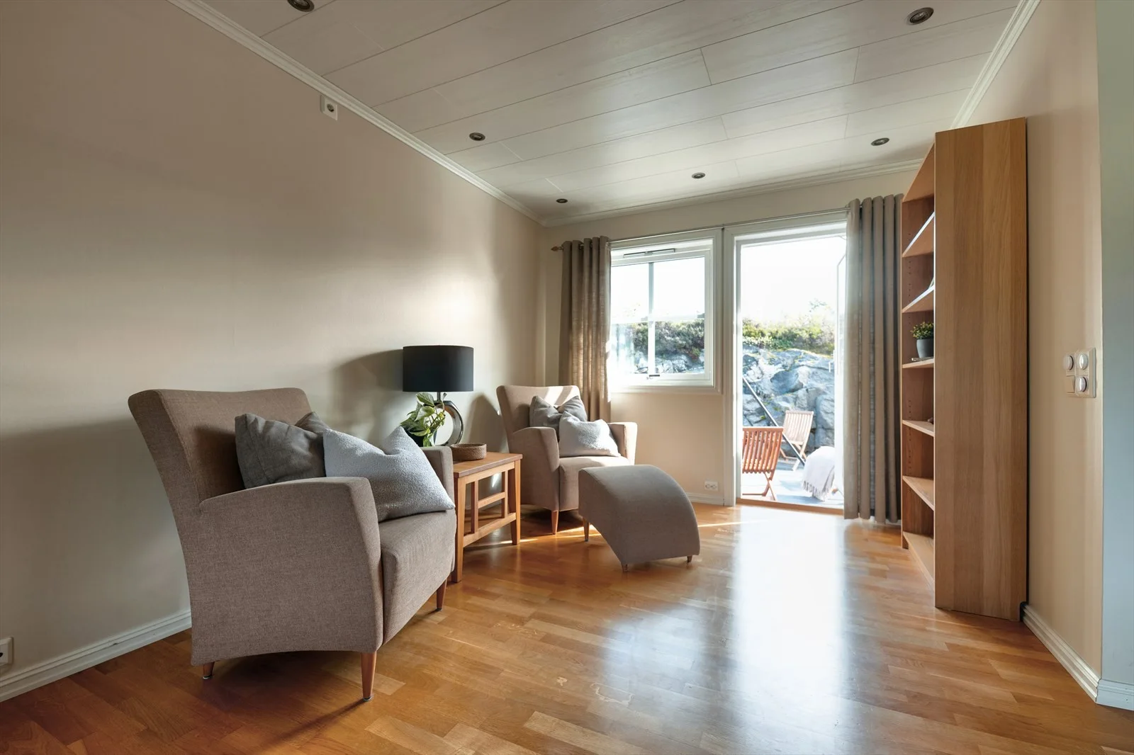 Photo 19