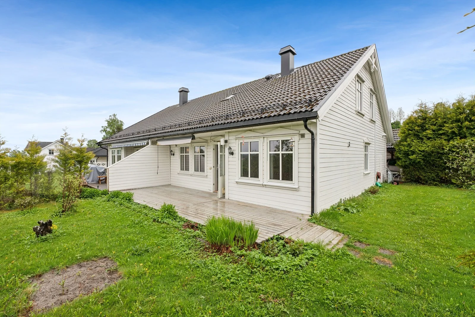Listing photo