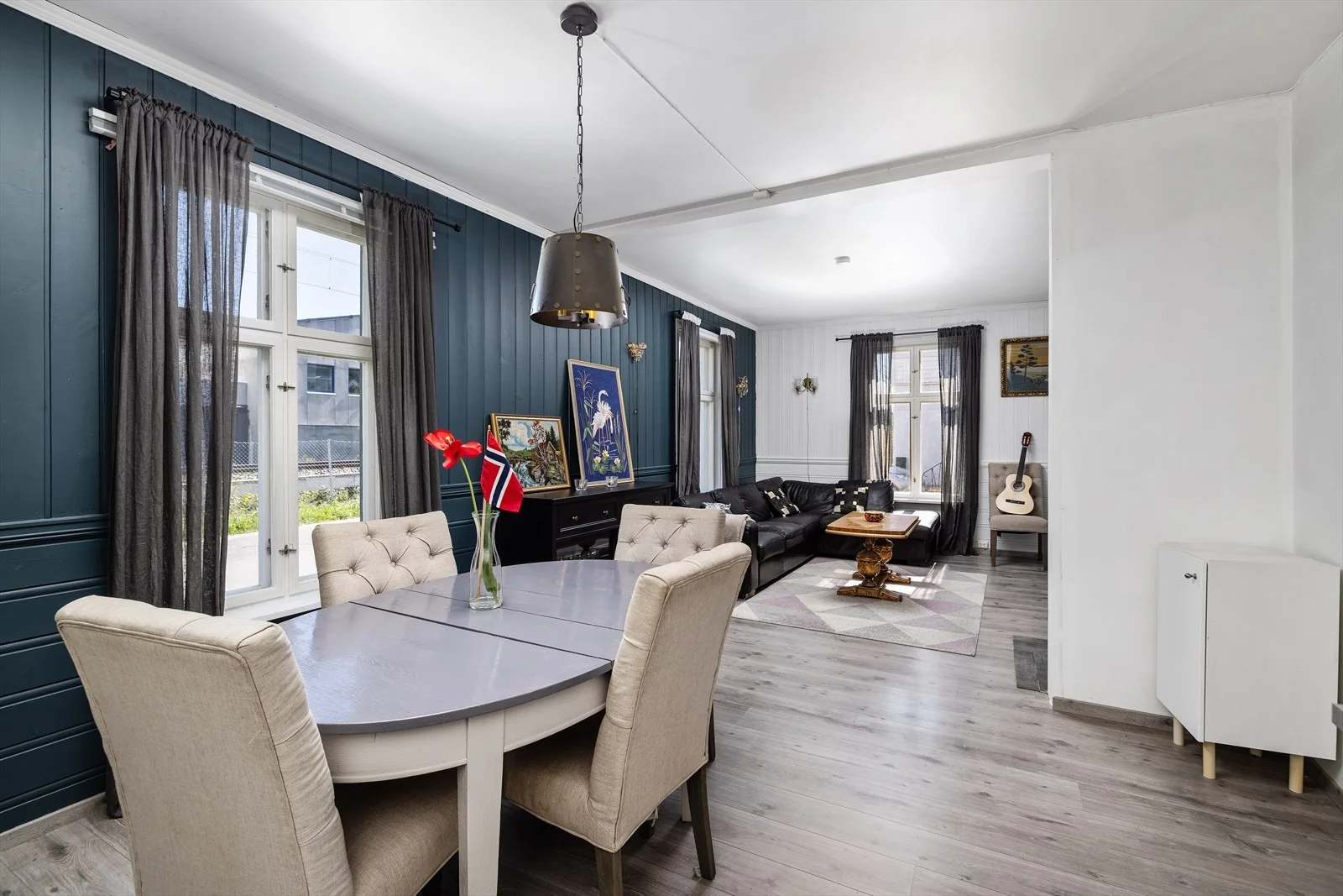 Photo 8