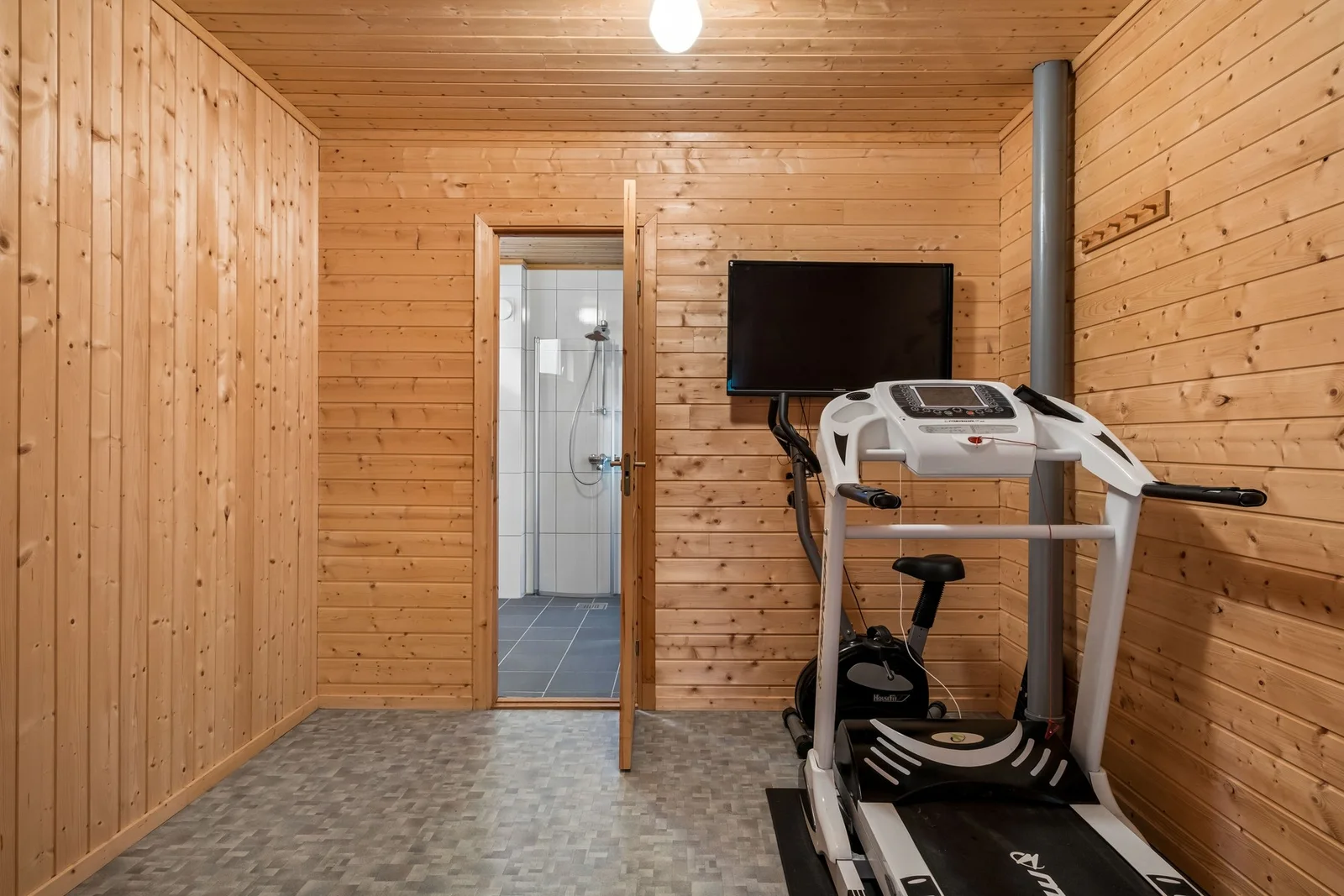 Photo 29