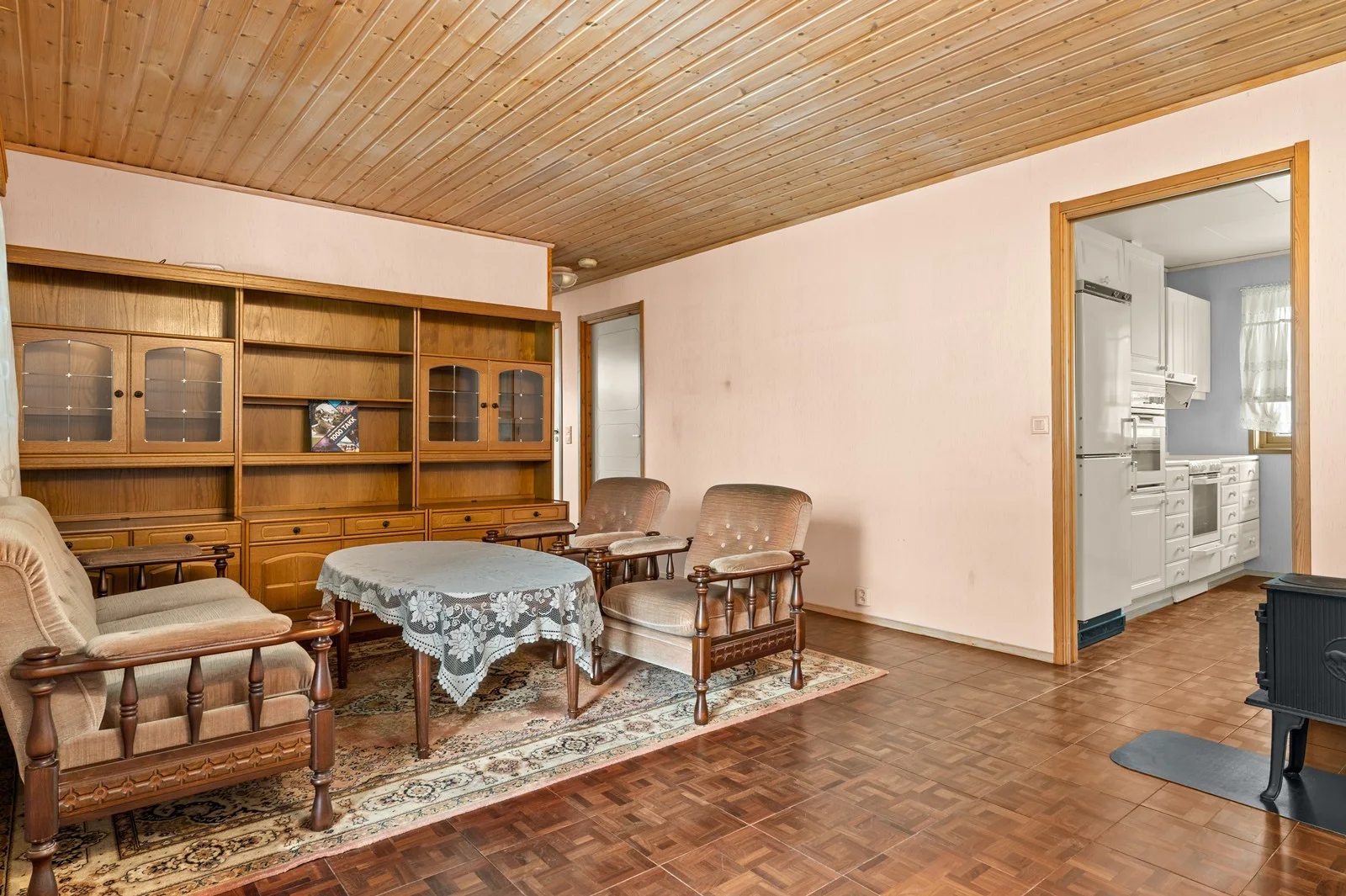 Photo 9