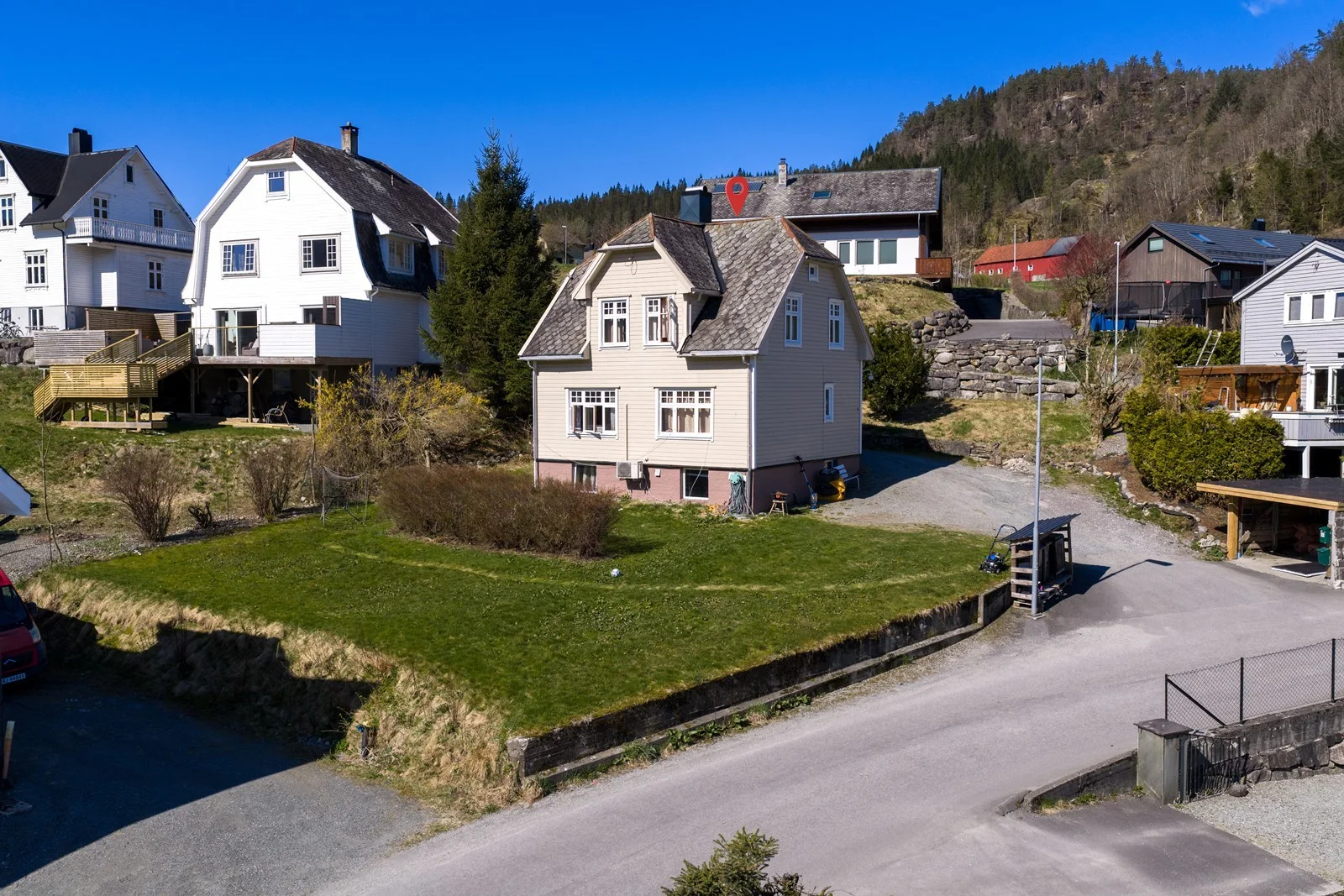 Listing photo