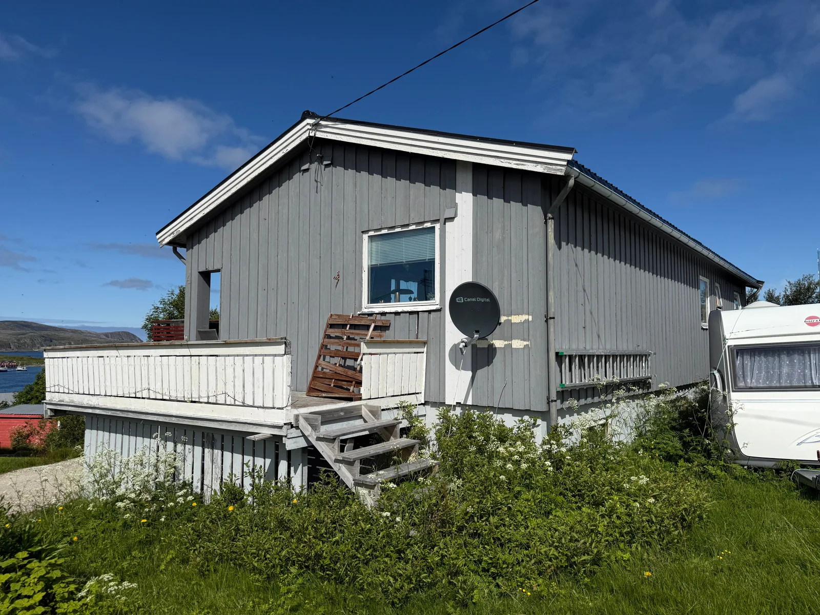 Photo 3