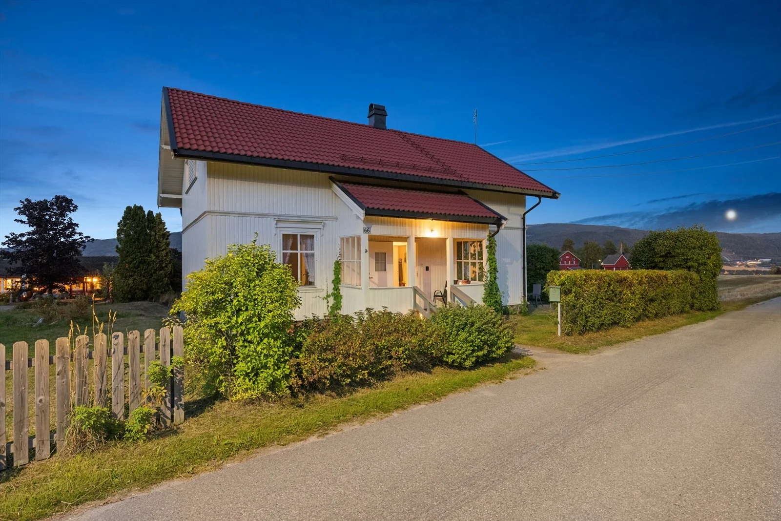 Listing photo