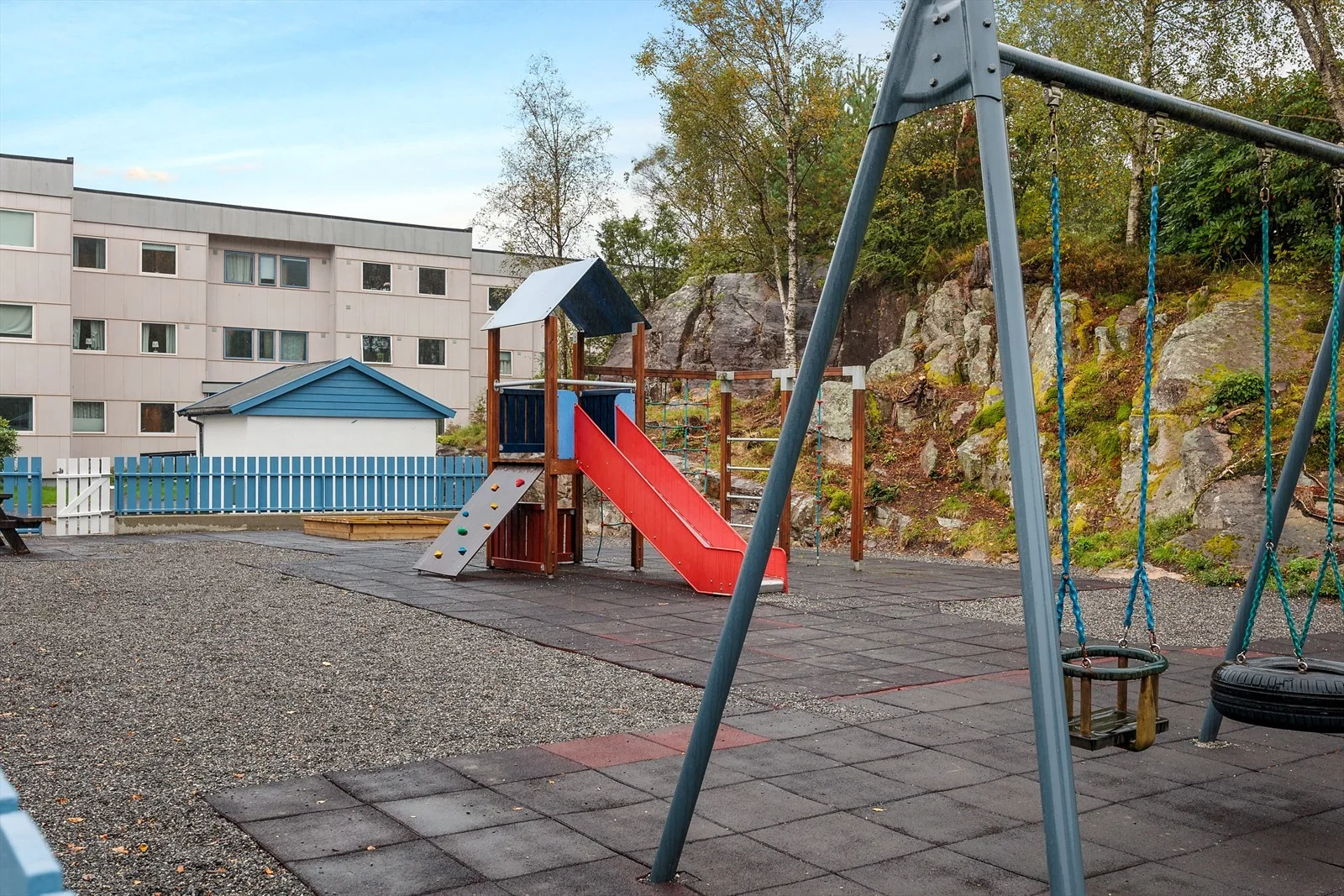 Photo 25