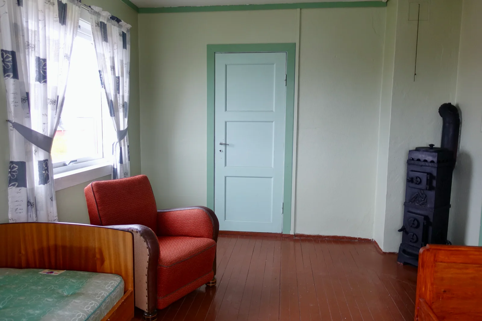 Photo 6