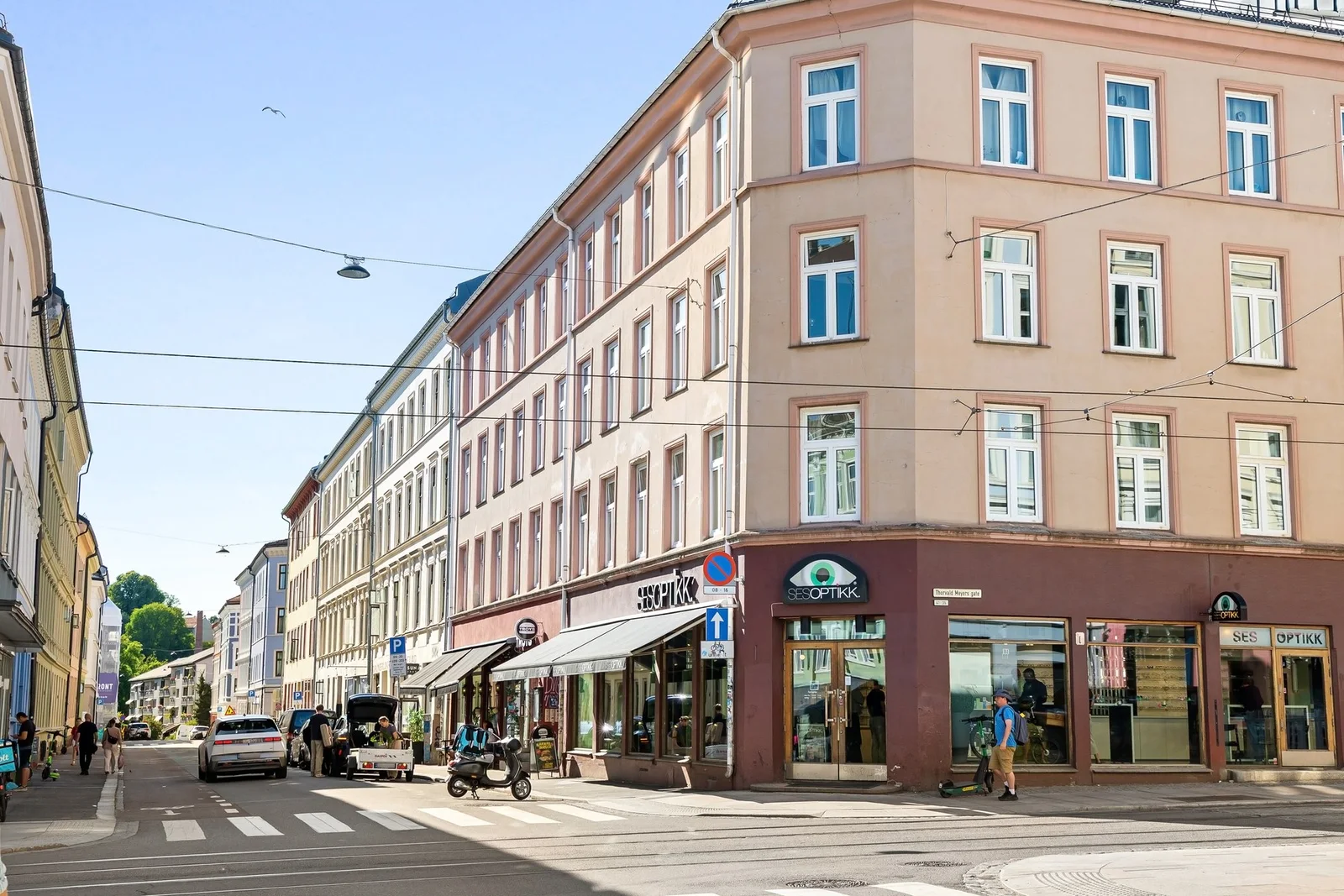 Photo 42