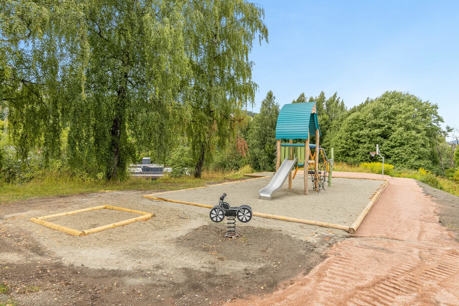Photo 31