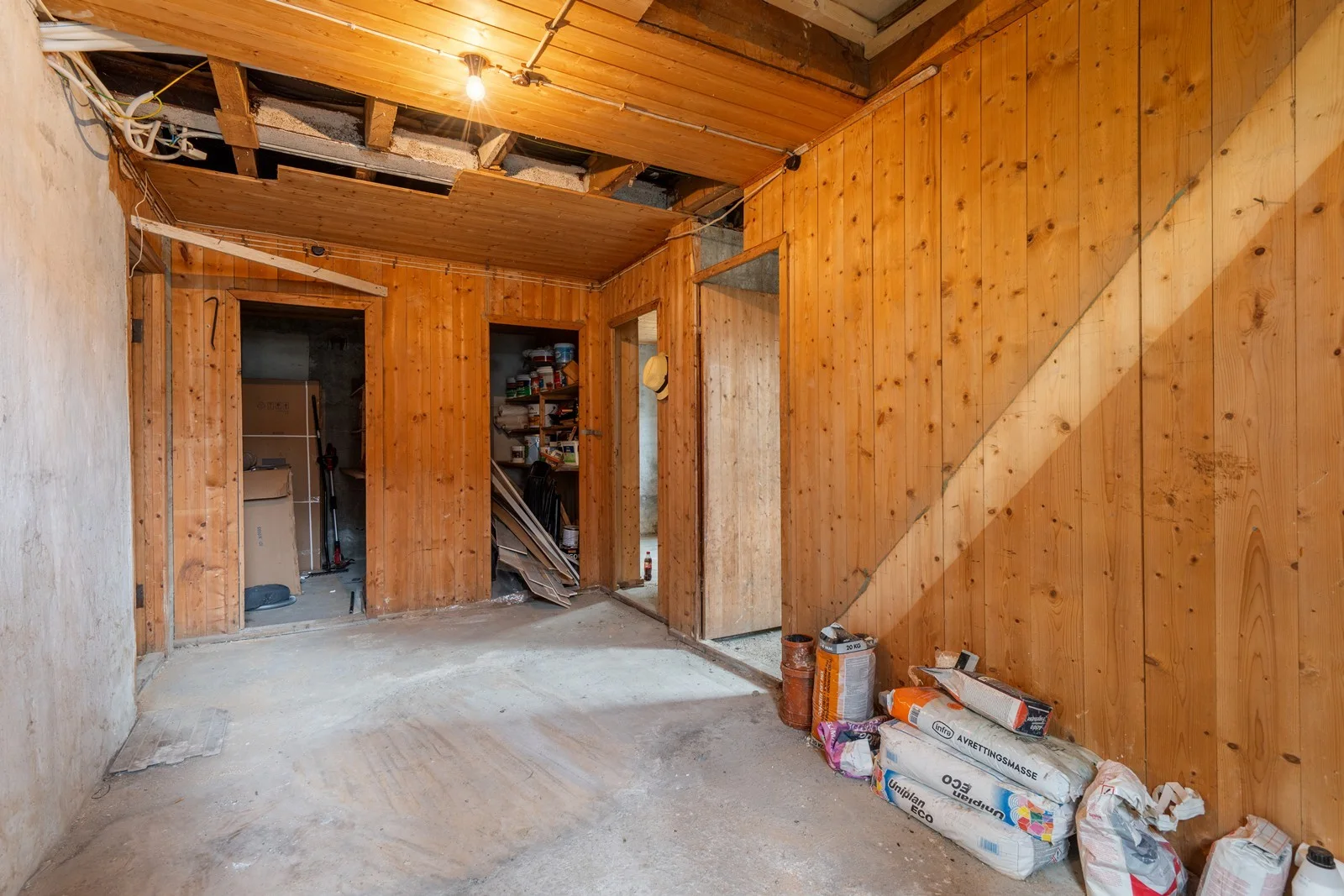Photo 6
