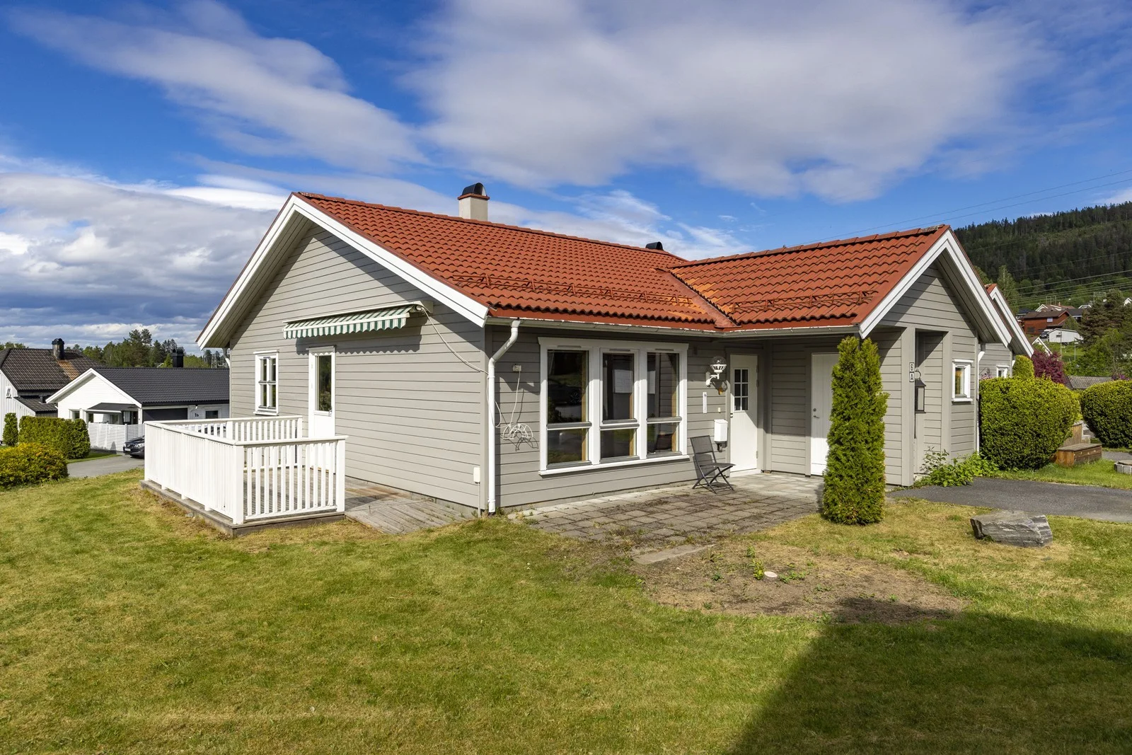 Listing photo