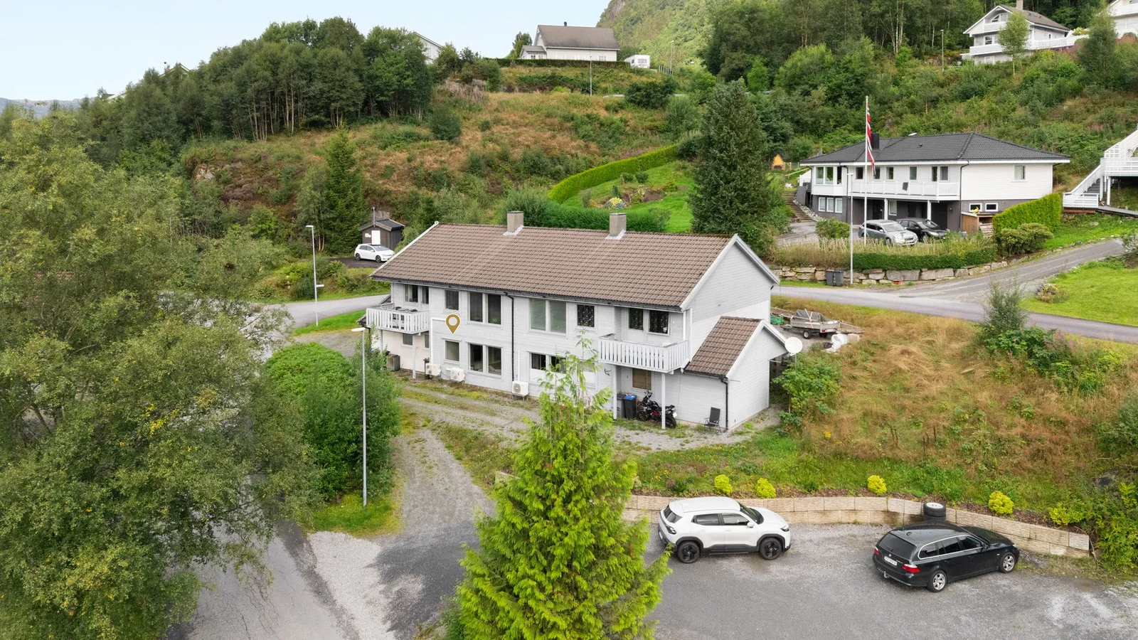 Listing photo