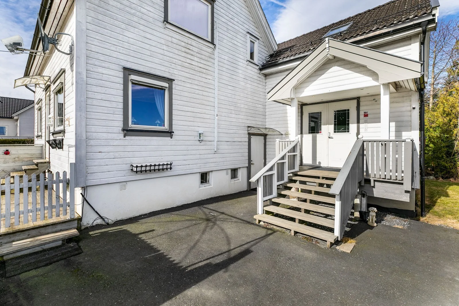 Photo 29