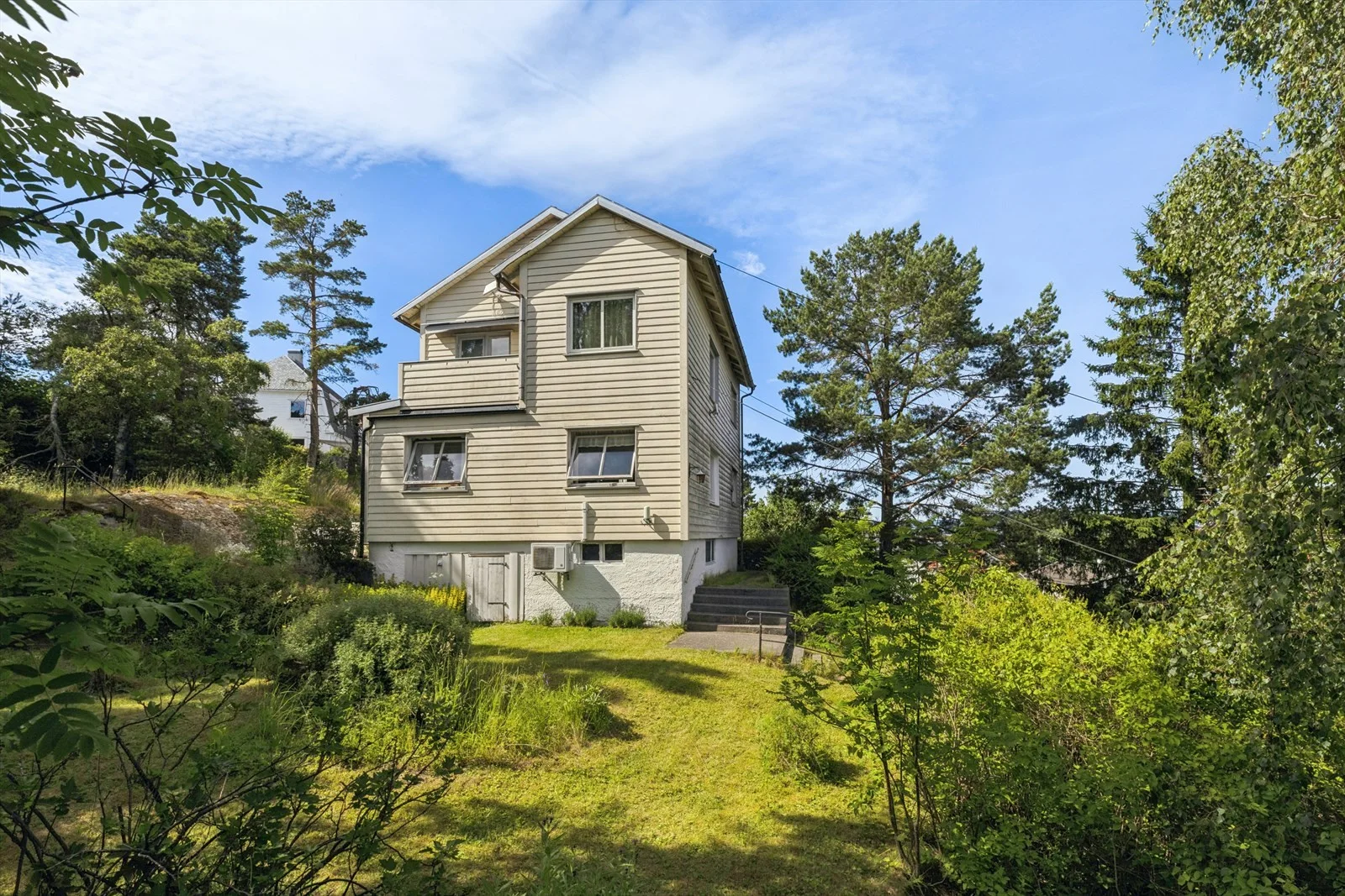 Listing photo