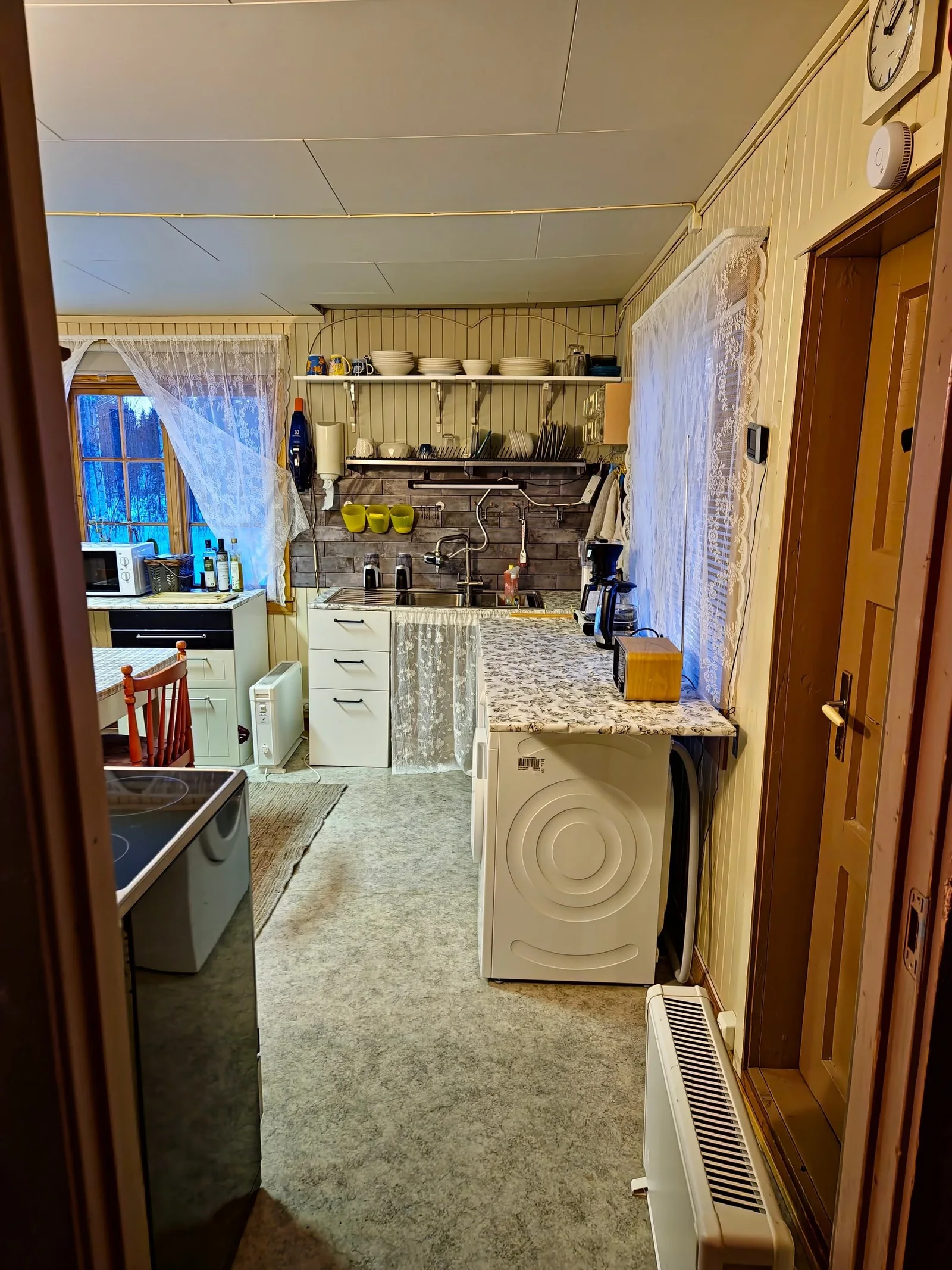 Photo 16