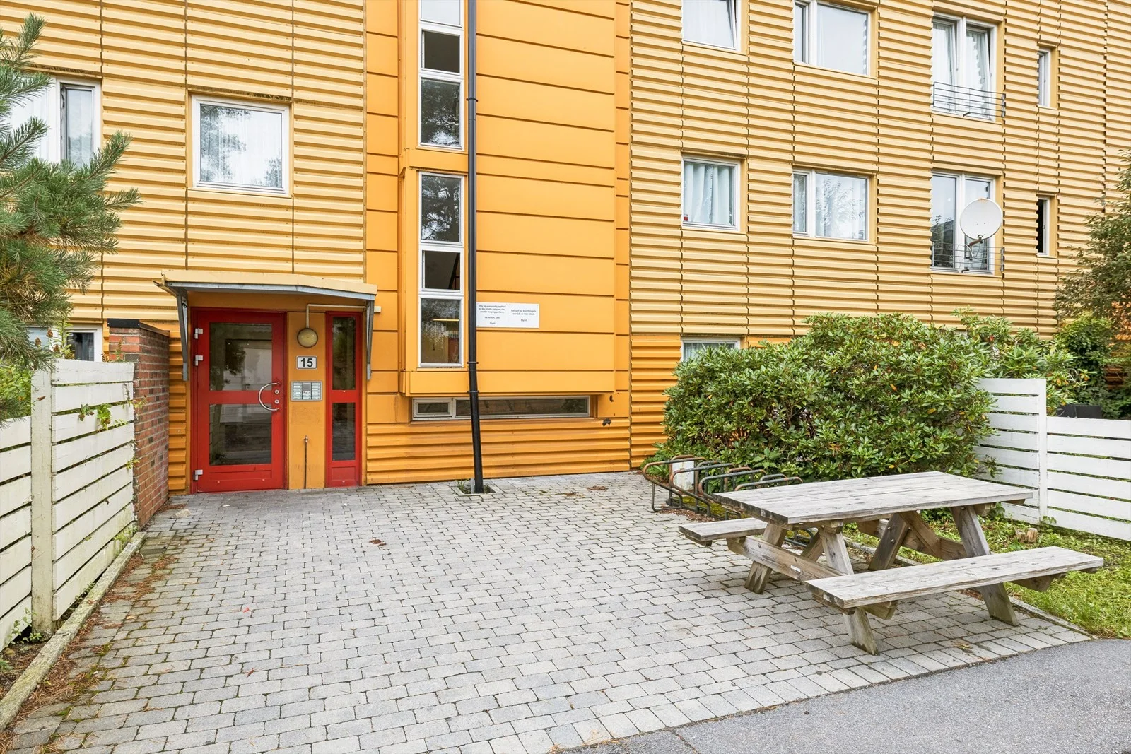 Photo 21