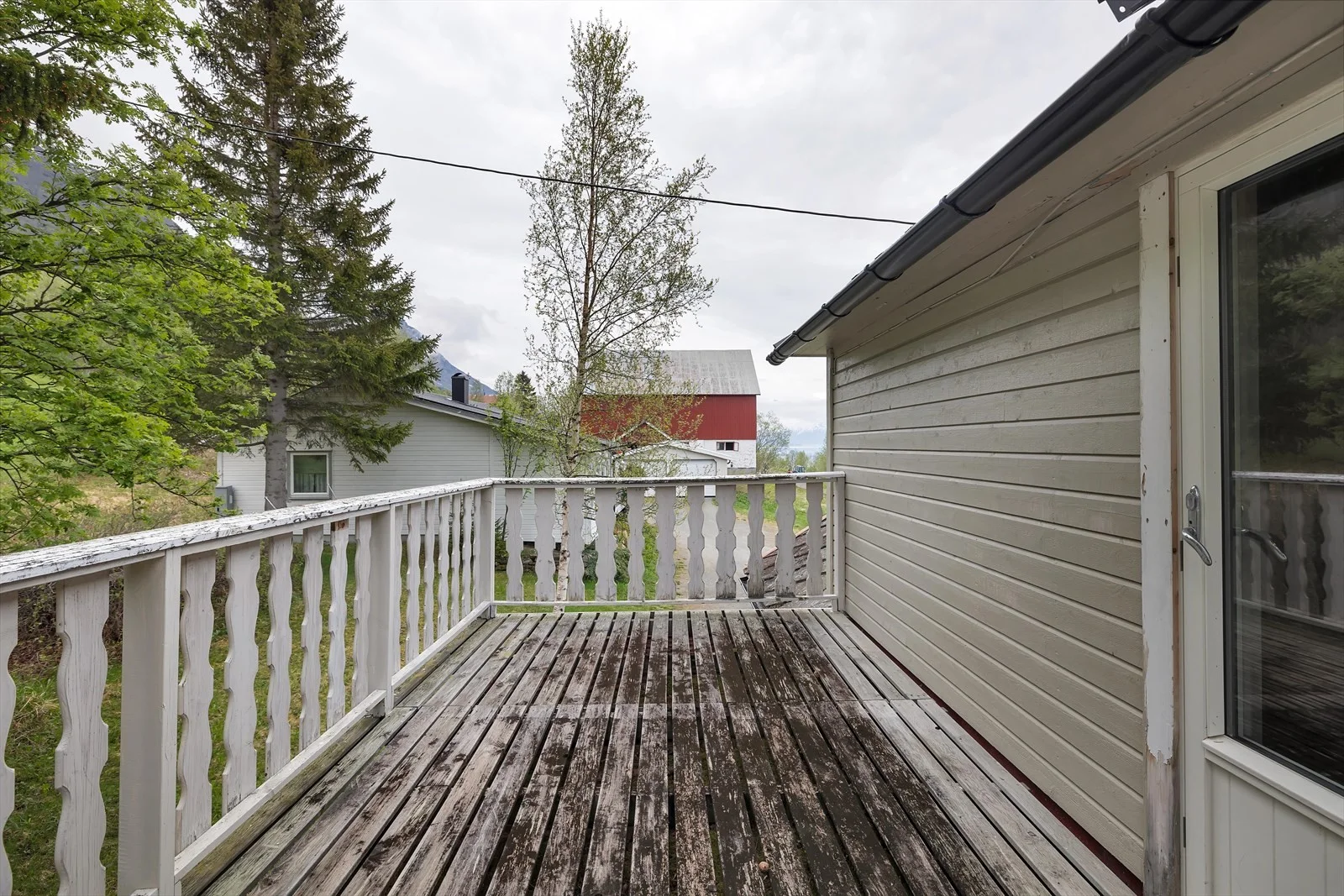 Photo 33
