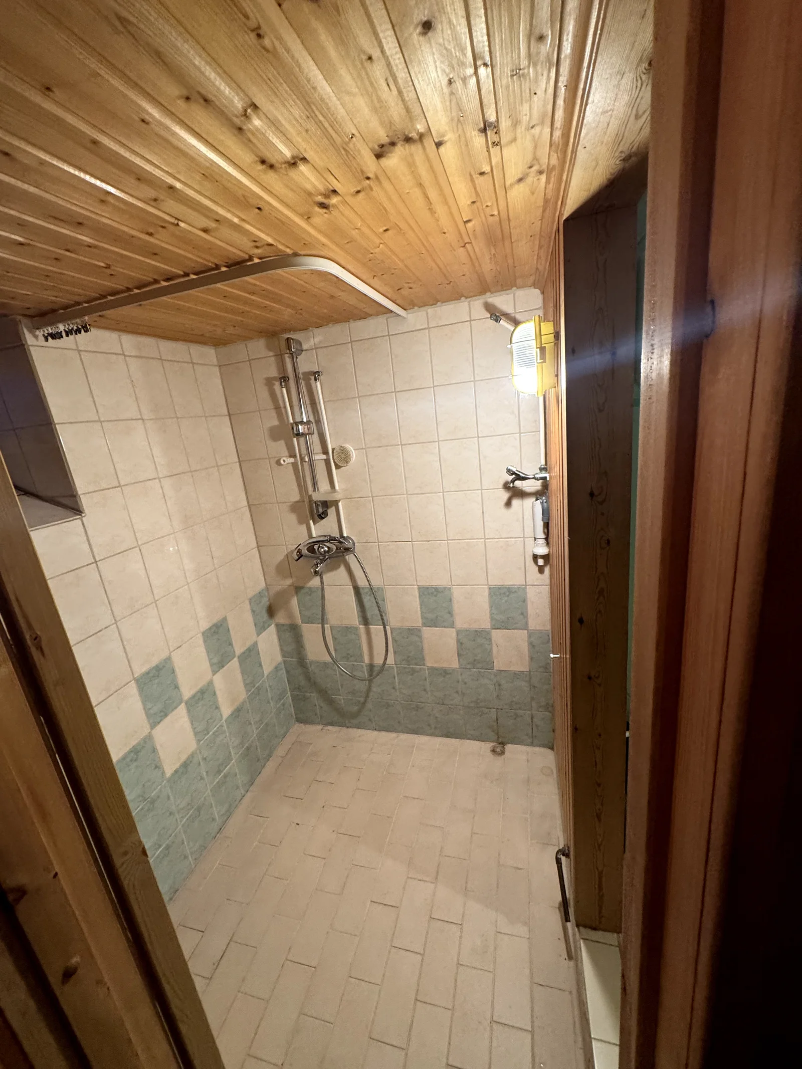 Photo 46